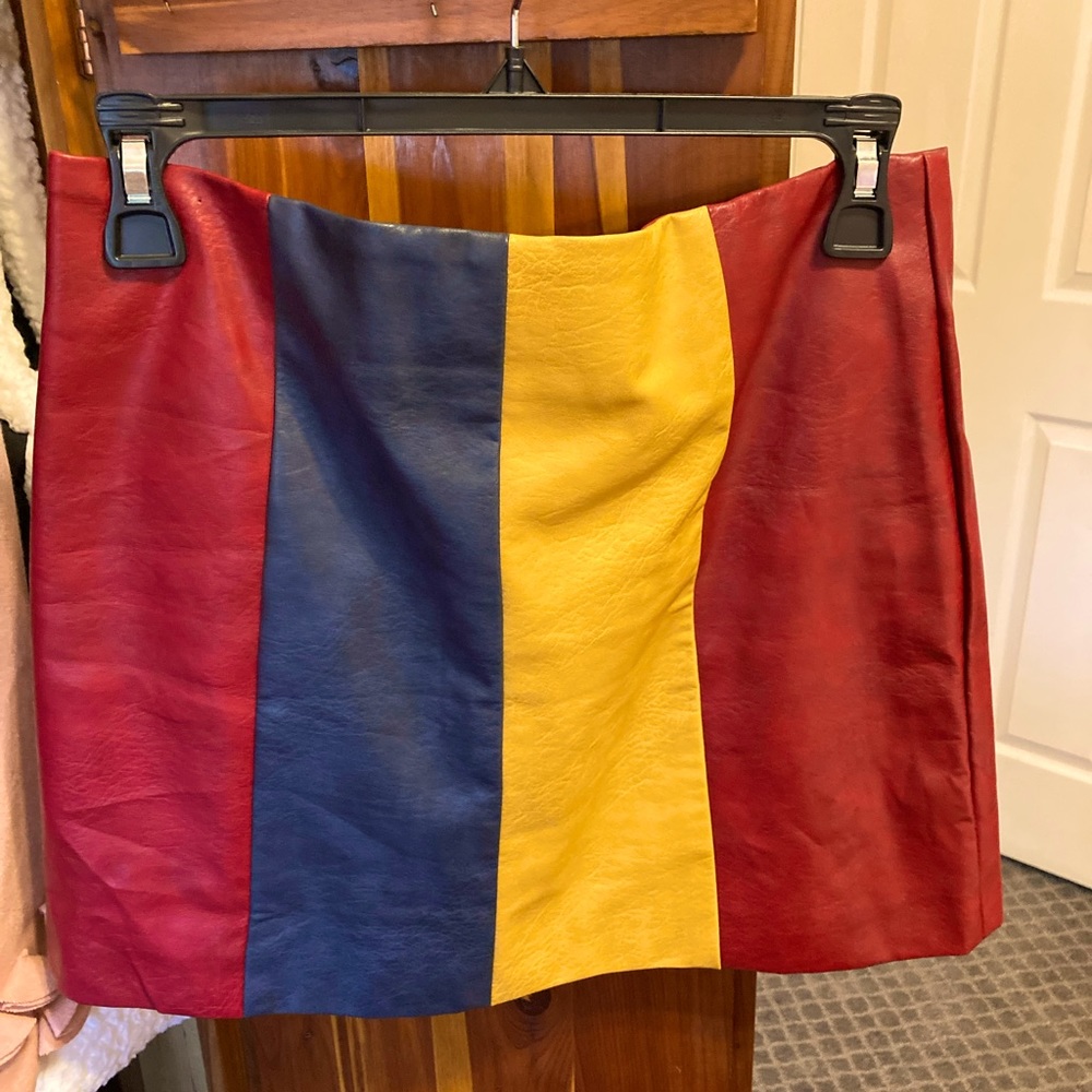 Retro mini skirt